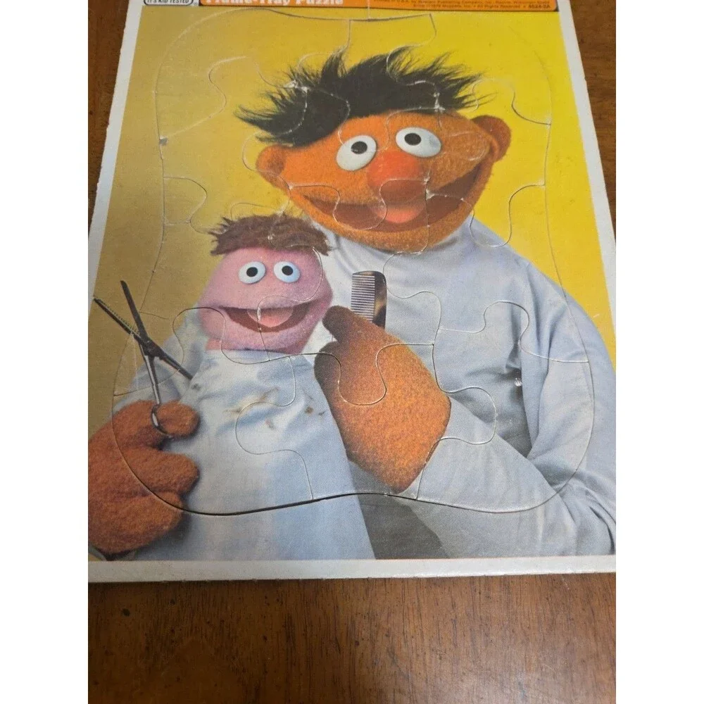 Sesame Street Ernie, Barber Frame-Tray Puzzle 1979 Whitman Jim Henson Puppet